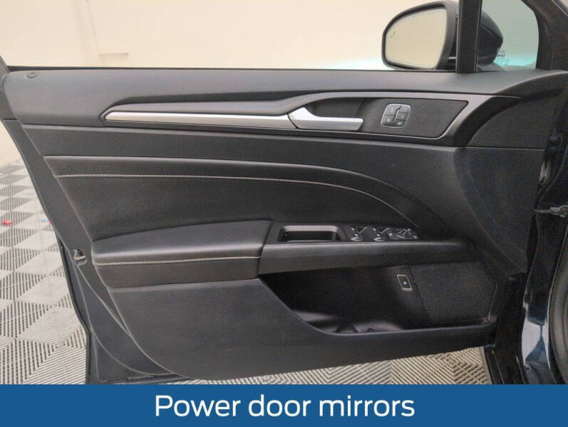 2020 Ford Fusion Energi Titanium