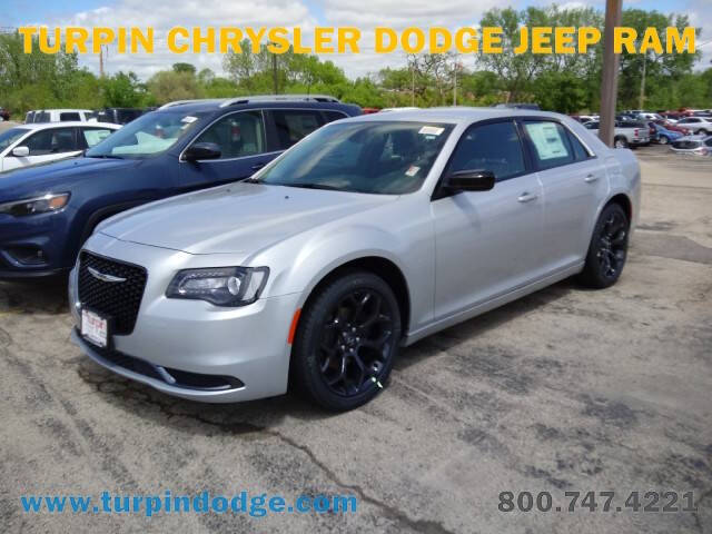 2019 Chrysler 300 for sale at Turpin Chrysler Dodge Jeep Ram in Dubuque IA