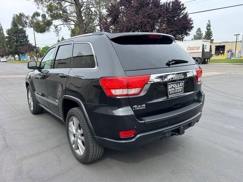 2012 Jeep Grand Cherokee Laredo