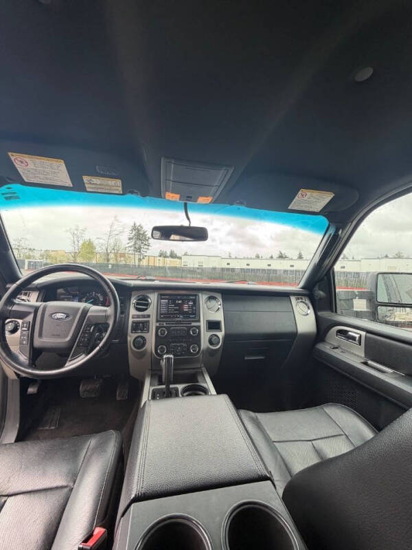 2015 Ford Expedition EL XLT