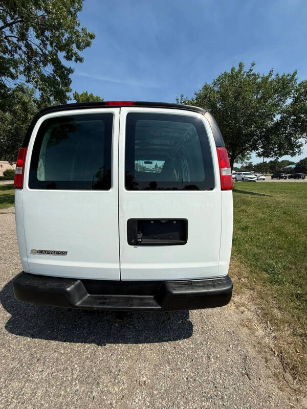 2019 Chevrolet Express 2500