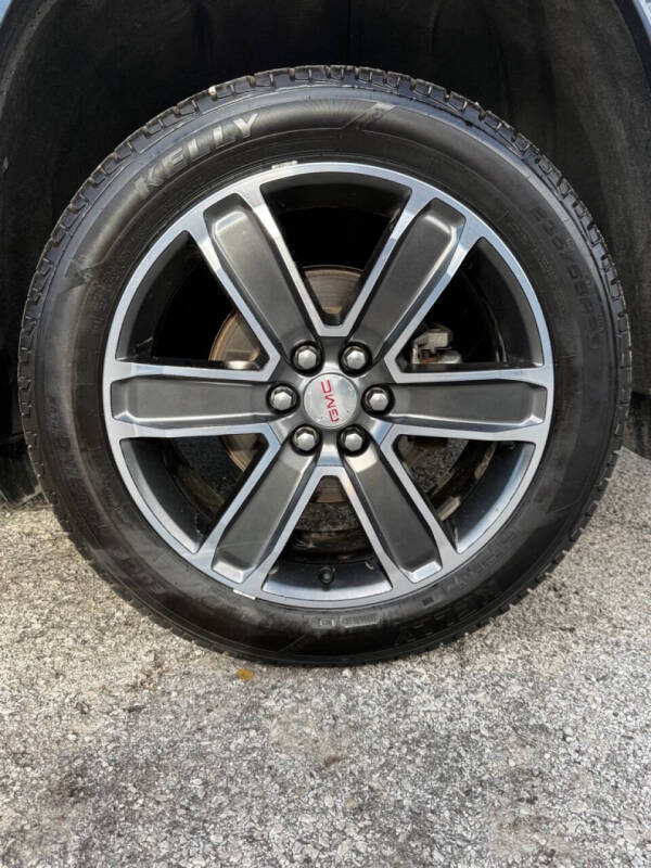 2018 GMC Acadia Denali