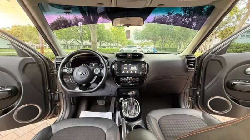2017 Kia Soul !