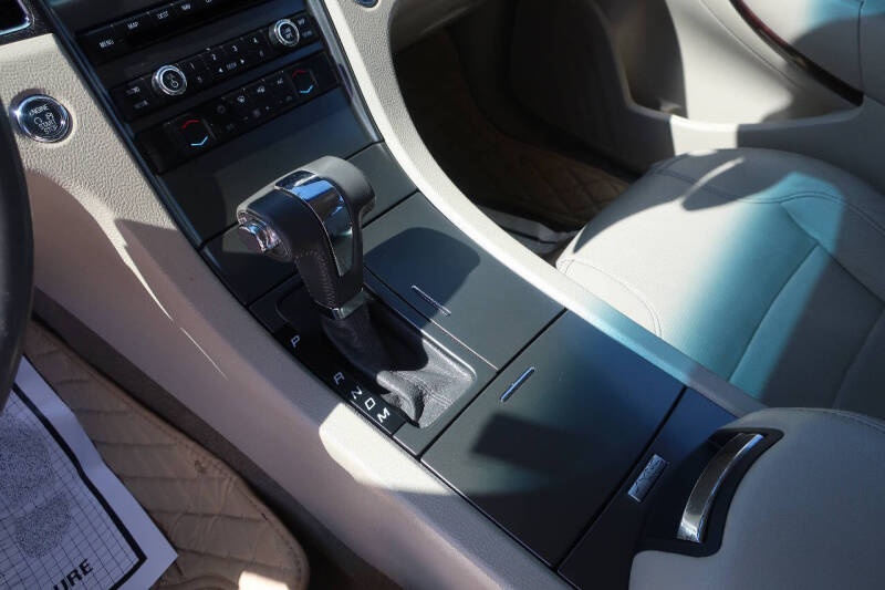 2012 Ford Taurus Limited