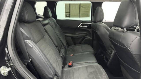 2023 Mitsubishi Outlander