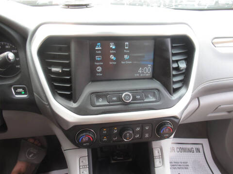 2017 GMC Acadia SLE-2