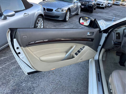 2012 Infiniti G37 Convertible