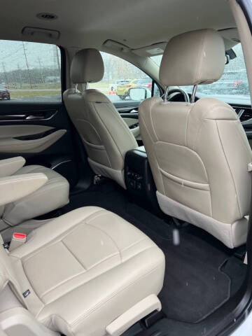 2021 Buick Enclave Essence