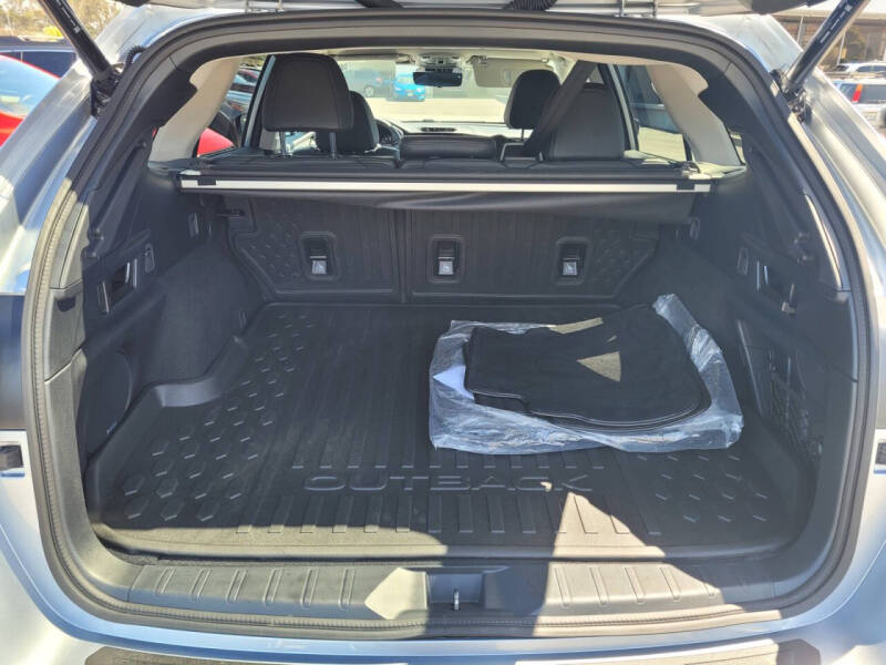 2024 Subaru Outback Touring XT