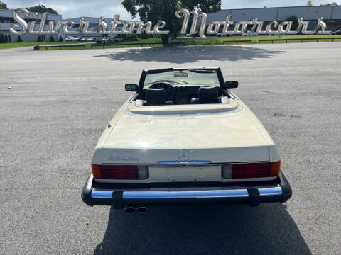 1982 Mercedes-Benz 380-Class 380 SL