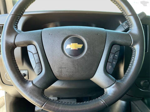 2023 Chevrolet Express 2500