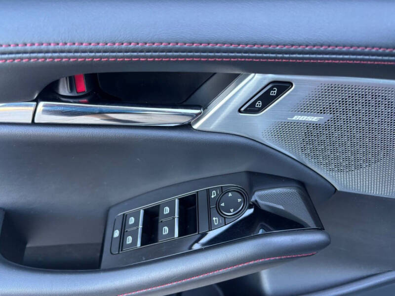 2023 Mazda Mazda3 Hatchback 2.5 S Carbon Edition