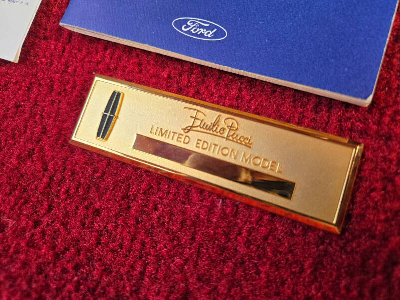 1976 Lincoln Mark IV