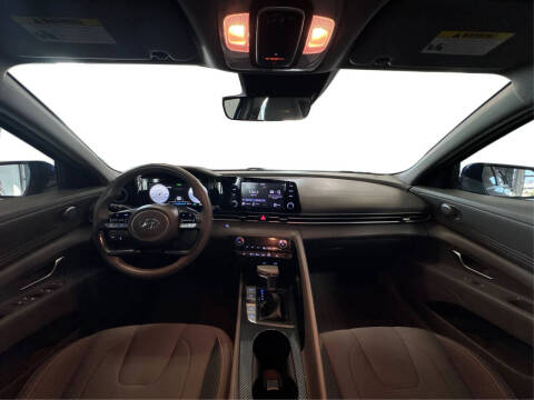 2022 Hyundai Elantra