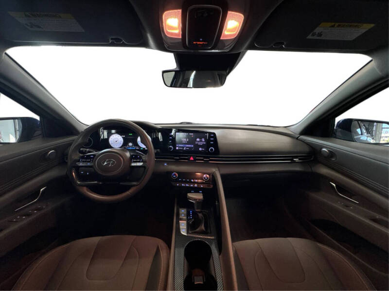 2022 Hyundai Elantra