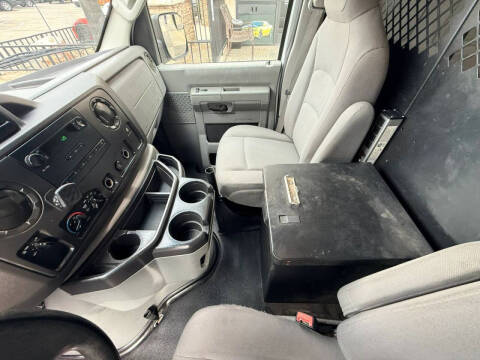 2013 Ford E-Series E-150