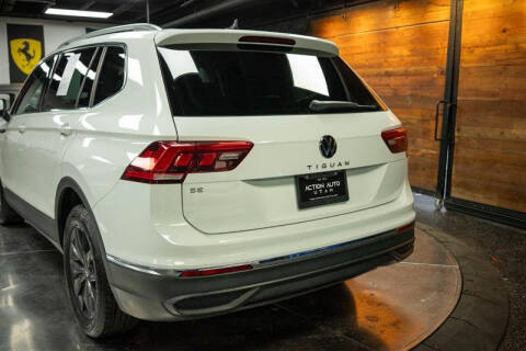 2022 Volkswagen Tiguan SE