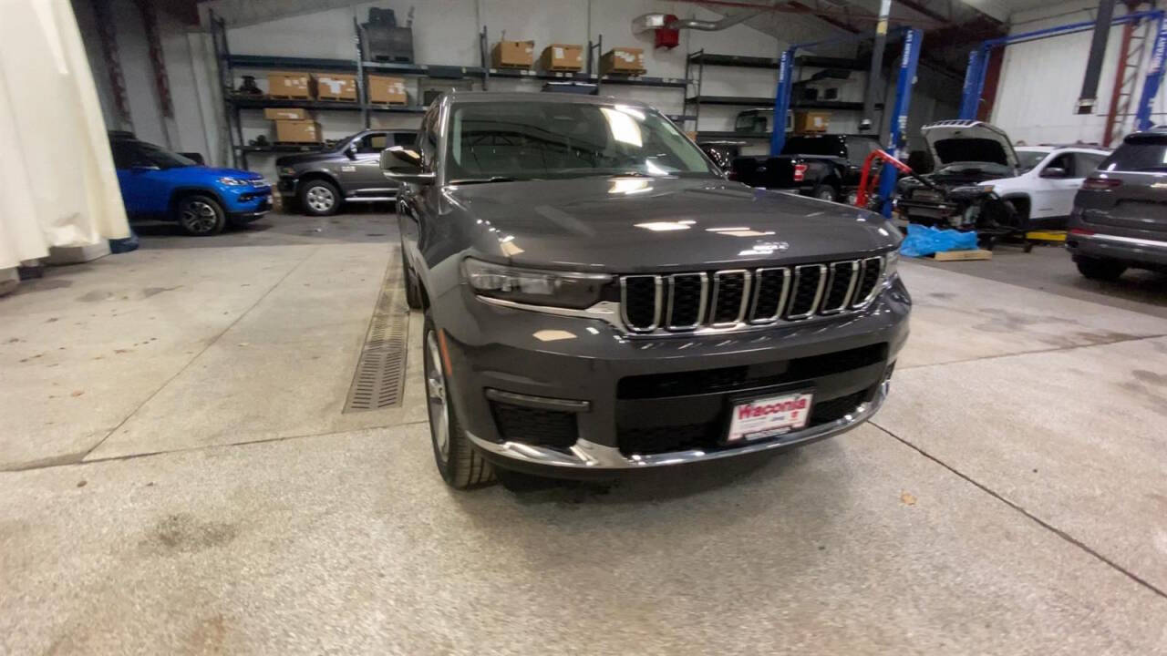 2021 Jeep Grand Cherokee L for sale at Victoria Auto Sales in Victoria, MN