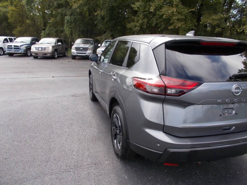 2024 Nissan Rogue SV