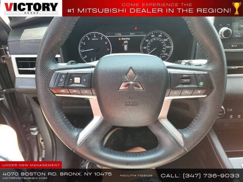 2022 Mitsubishi Outlander SE
