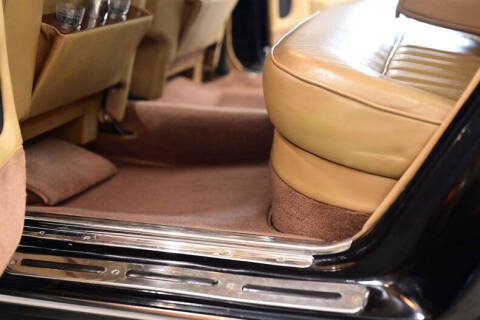 1972 Rolls-Royce SILVER CLOUD LWB