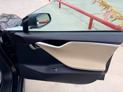 2013 Tesla Model S Performance