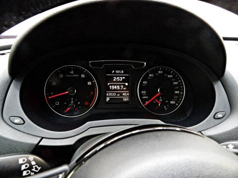 2017 Audi Q3 2.0T Premium Plus