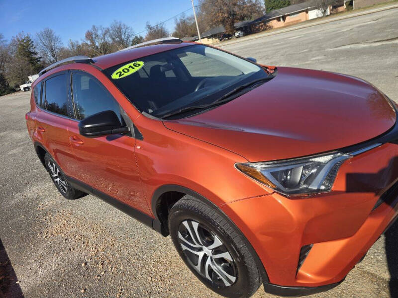 2016 Toyota RAV4 LE