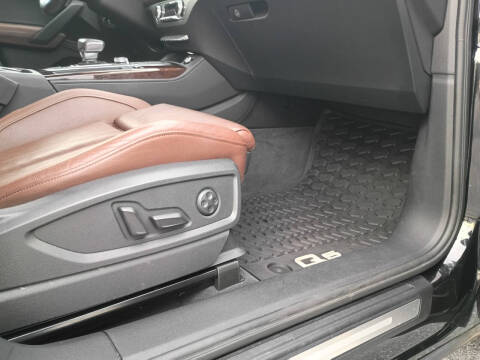 2020 Audi Q5 quattro Premium Plus 45 TFSI