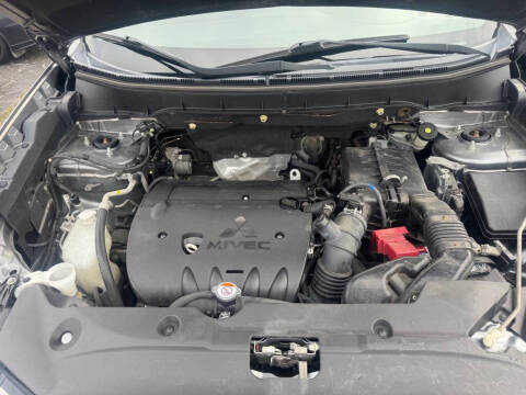 2018 Mitsubishi Outlander Sport ES