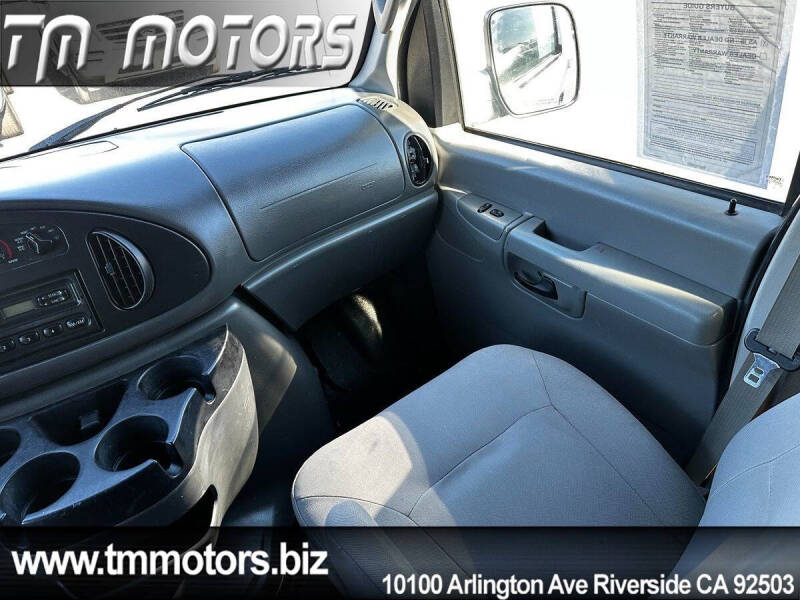 2008 Ford E-Series E-350 SD XLT