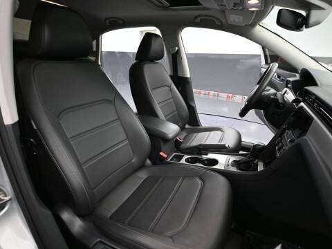 2021 Volkswagen Passat SE