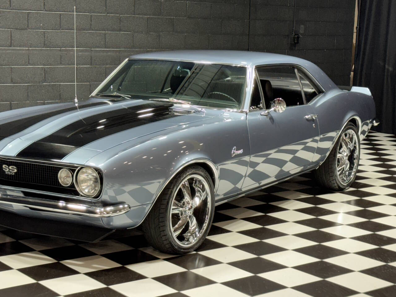 1967 Chevrolet Camaro 9