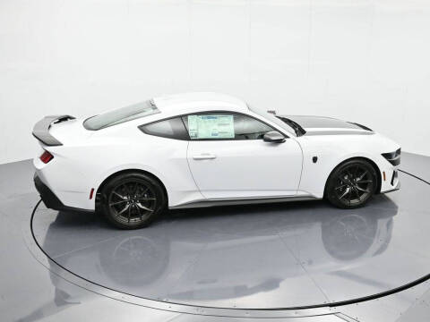 2025 Ford Mustang Dark Horse