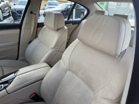 2011 BMW 5 Series 535i xDrive