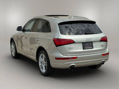 2017 Audi Q5 2.0T quattro Premium Plus