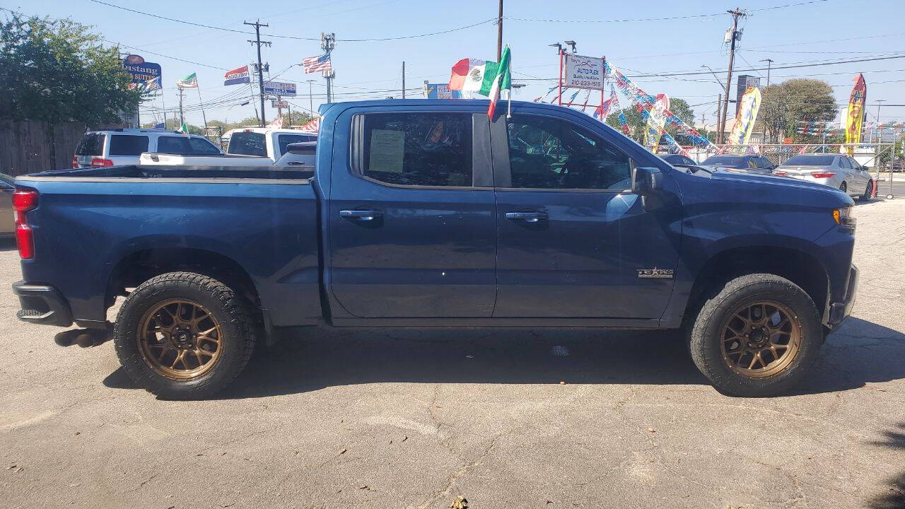 Used Car 2019 Chevrolet Silverado 1500  Rst 4x2 4dr Crew Cab 5.8 Ft. Sb For Sale Under $30,000 In San Antonio, Texas
