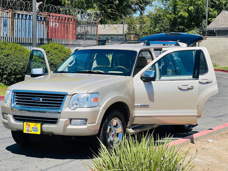 2006 Ford Explorer Limited