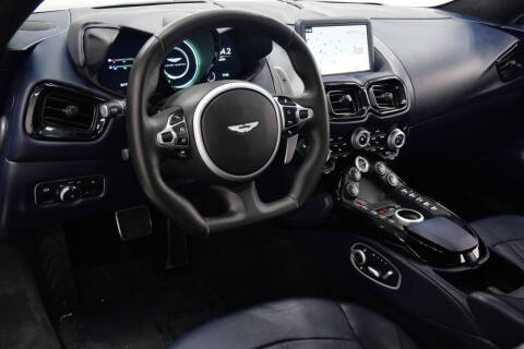 2020 Aston Martin Vantage