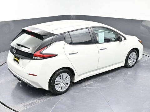 2023 Nissan LEAF S
