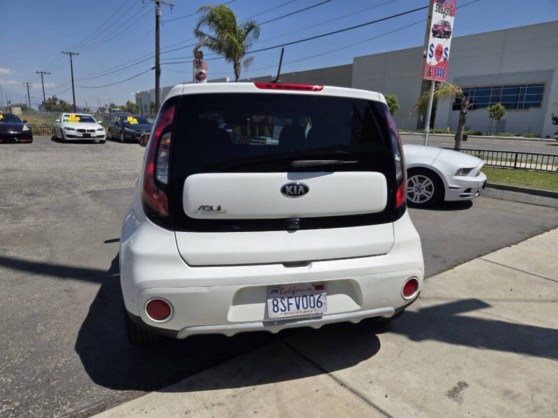 2019 Kia Soul +