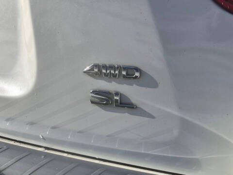 2017 Nissan Pathfinder SL