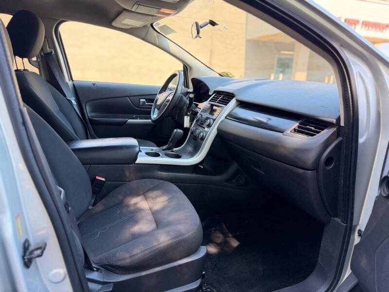 2014 Ford Edge SE