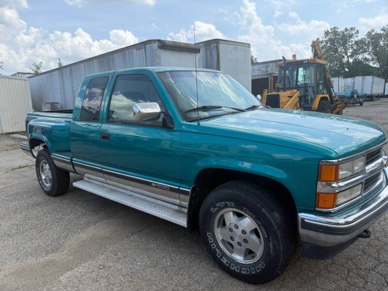 1994 Chevrolet GMT400's photo