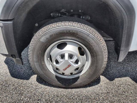 2025 GMC Sierra 3500HD CC Pro