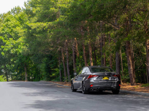 2017 Lexus IS 200t