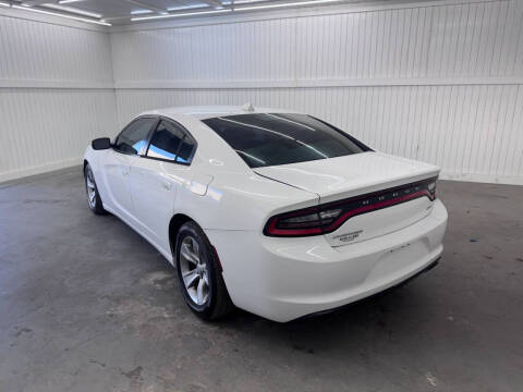 2017 Dodge Charger SXT