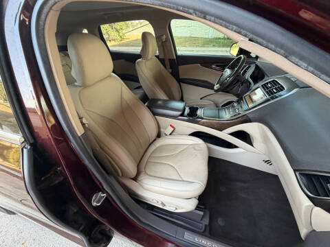 2019 Lincoln Nautilus Reserve