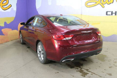 2016 Chrysler 200 S