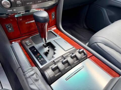 2008 Lexus LX 570